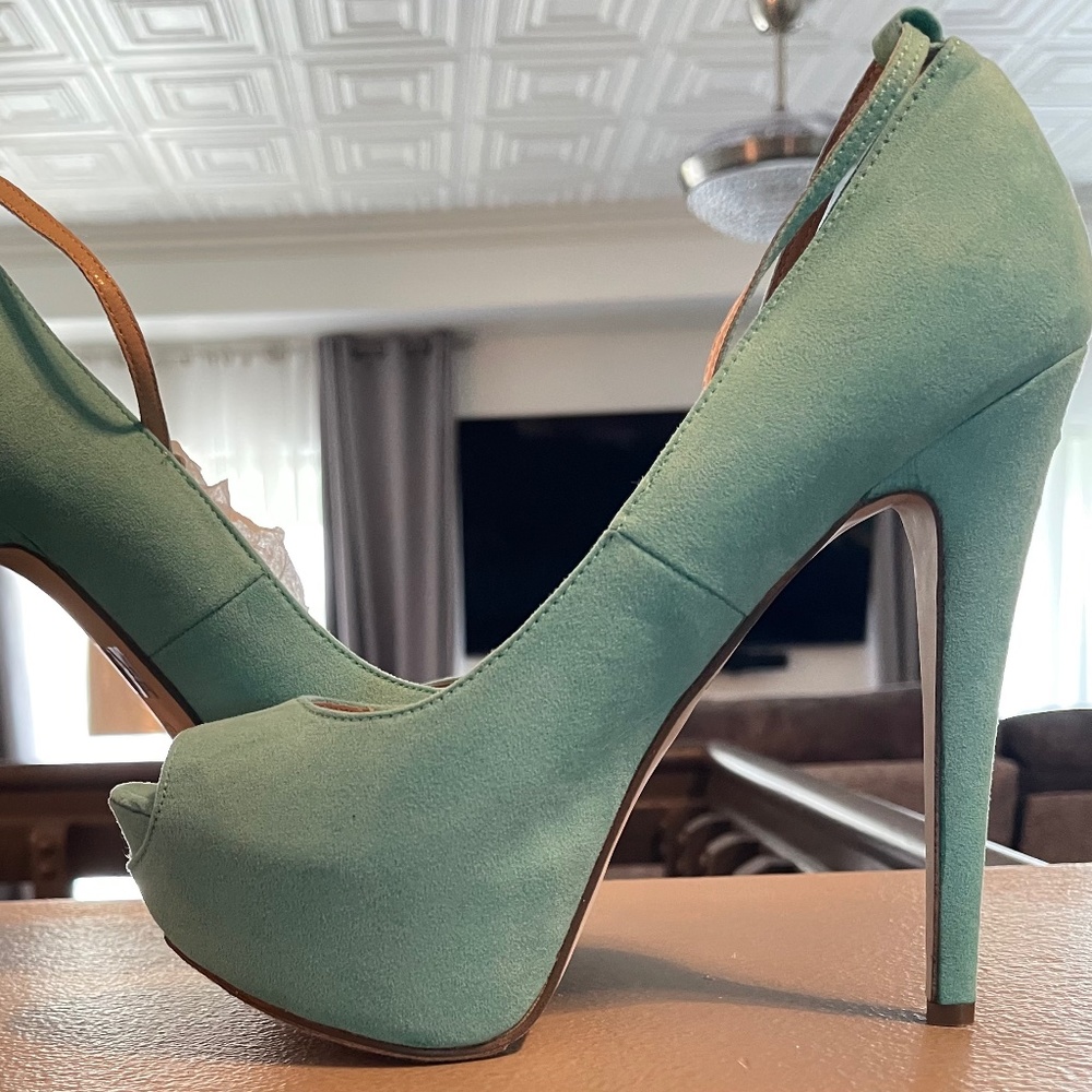 Seafoam Blue Brecklelle’s Heels 9